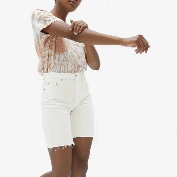 Everlane 90s Cheeky Long Denim Shorts Raw Hem White Casual Summer Size 24 - Picture 1 of 10